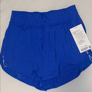 Lululemon strides ahead shorts